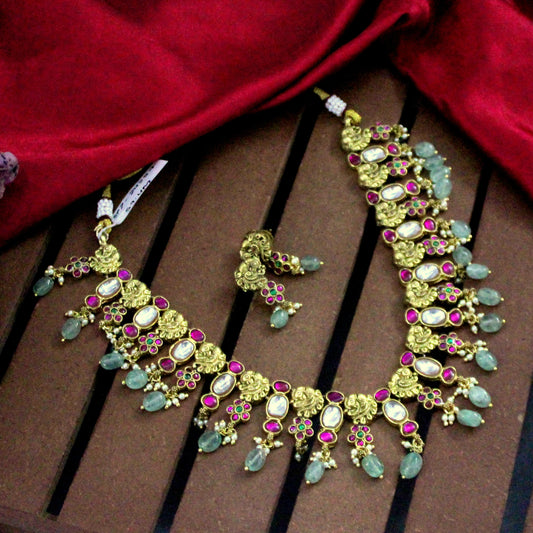 Jadau short necklace with earrings 24257