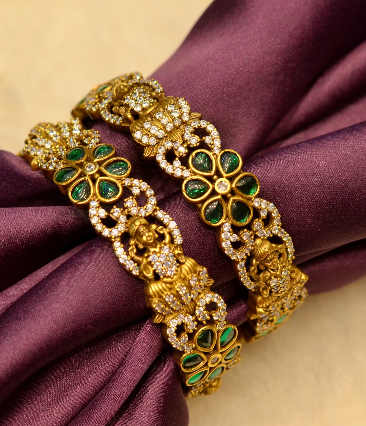 29771 Victorian laxmi bangles