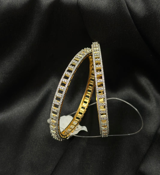 27840 Diamond look full white bangles