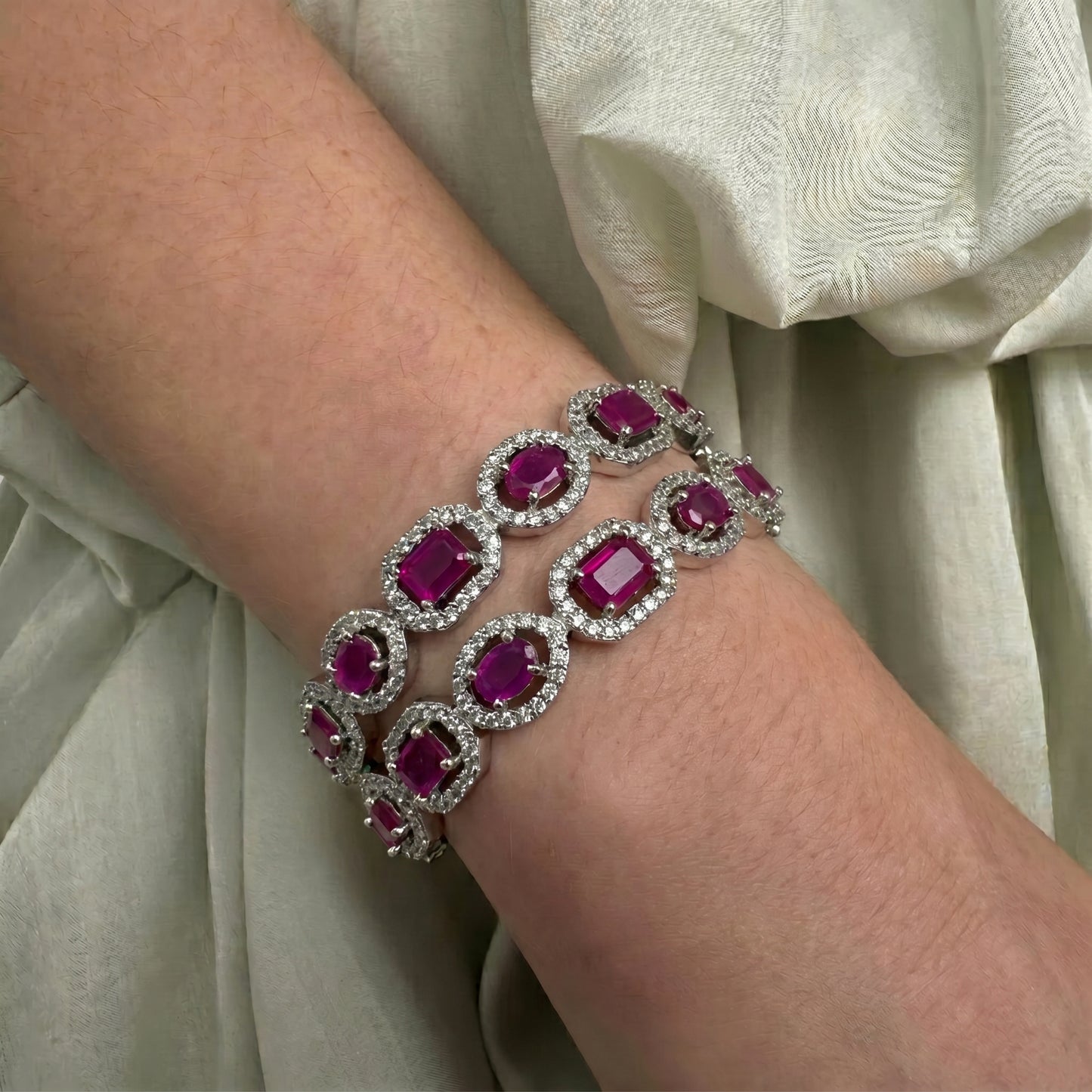 31164 platinum pink stone bangle