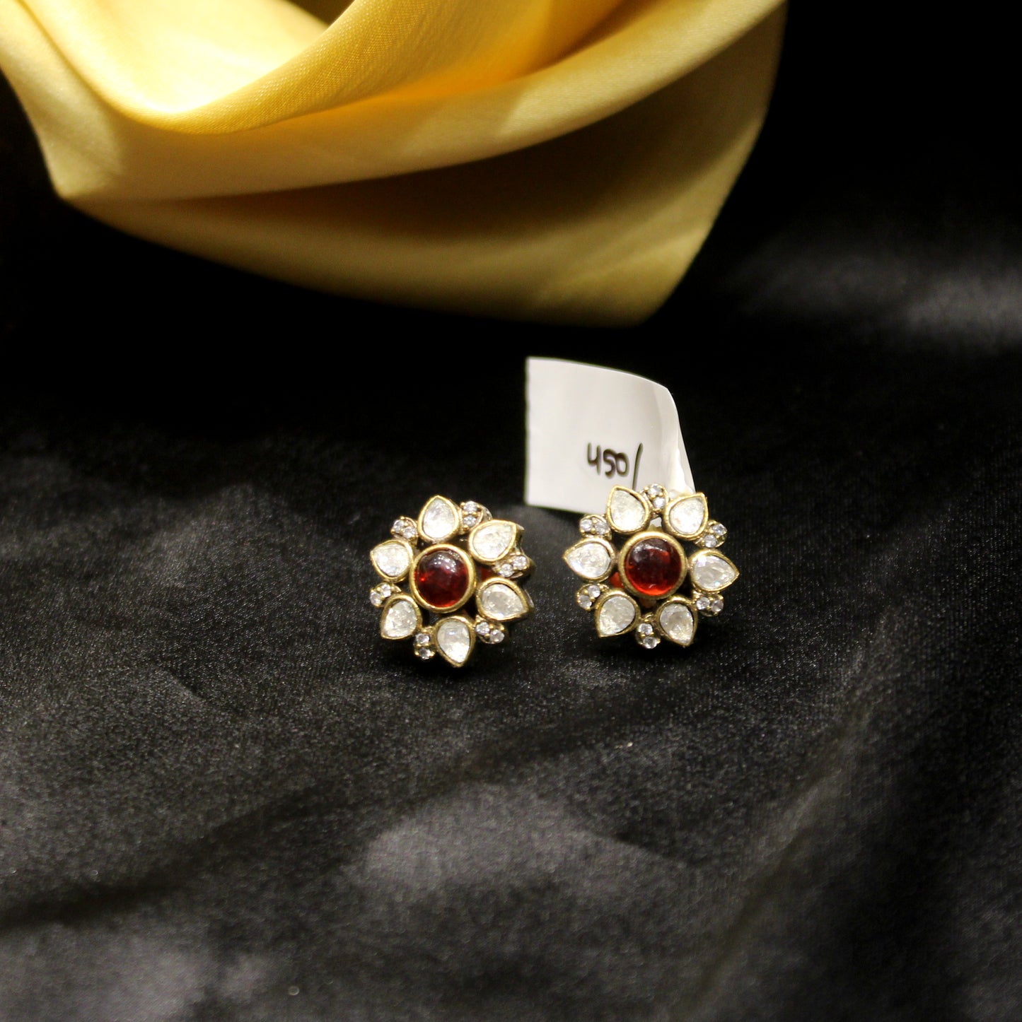 Small size victorian studs 31966