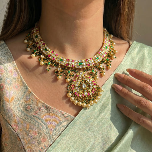 35120  Jadau short necklace