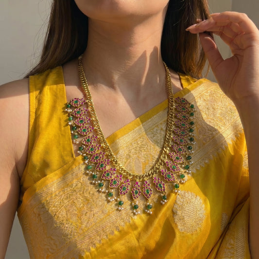 35829 Jadau mango pattern necklace