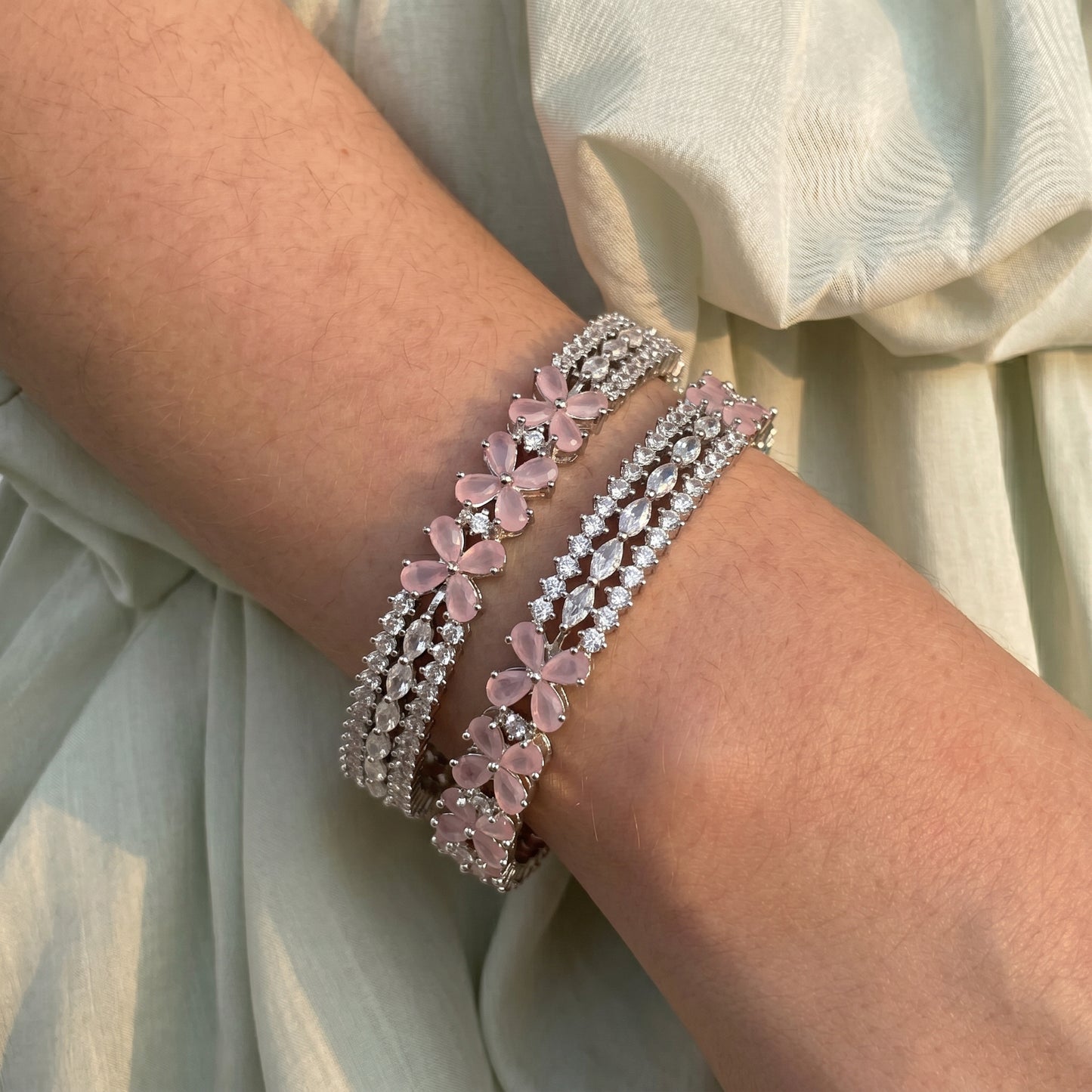 36681 platinum mint pink stone bangle