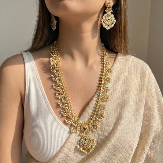 38291 Guttapusalu Long Necklace Set Green