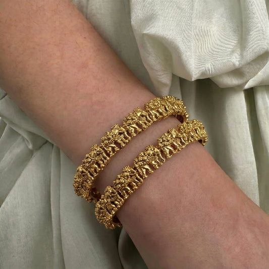 38341 Elephant bangle