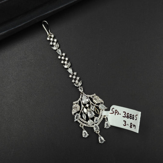 38885 Leaf design maangtikka with white CZ stones