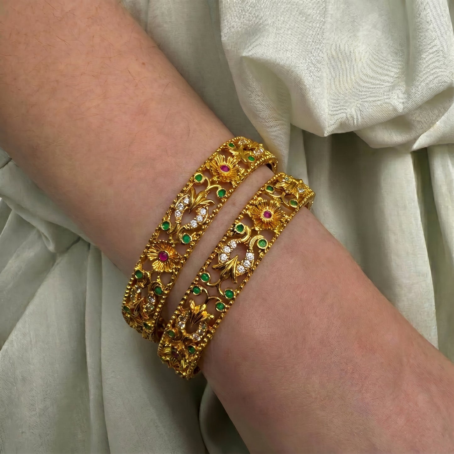 39589 matte bangles with peacock pattern