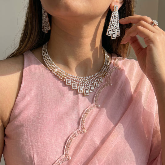 39653 GJ short necklace