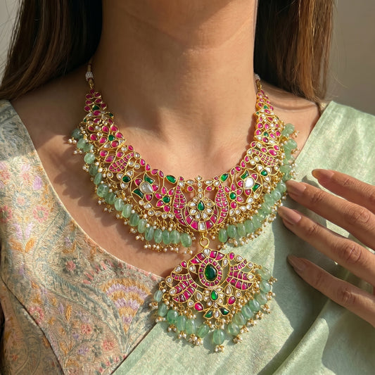 40339 Jadau Short Necklace Set With Locket