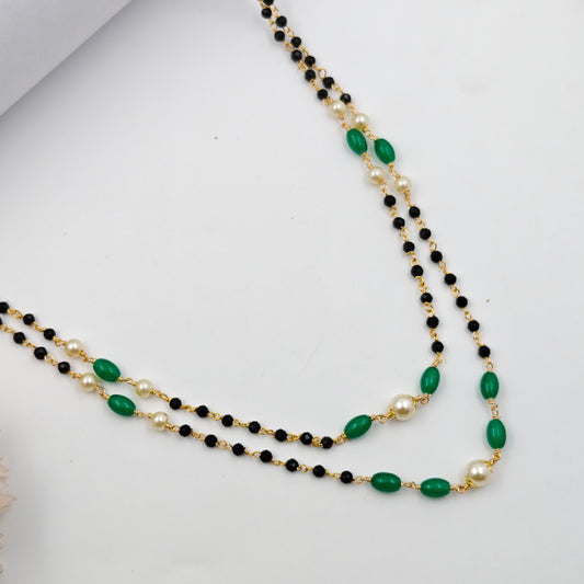 40473 Gold replica 2 line black beads with green beads
