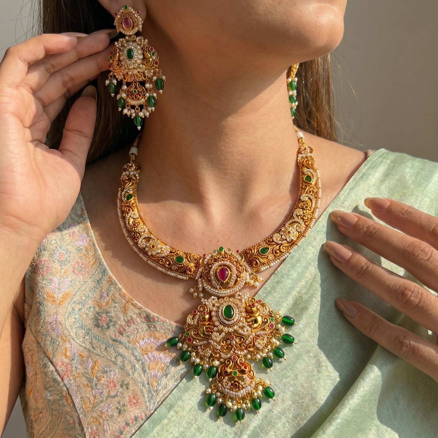 40452 Nakshi Gold Look Kante With 2 Elephant Pattern & Screw Back Earrings