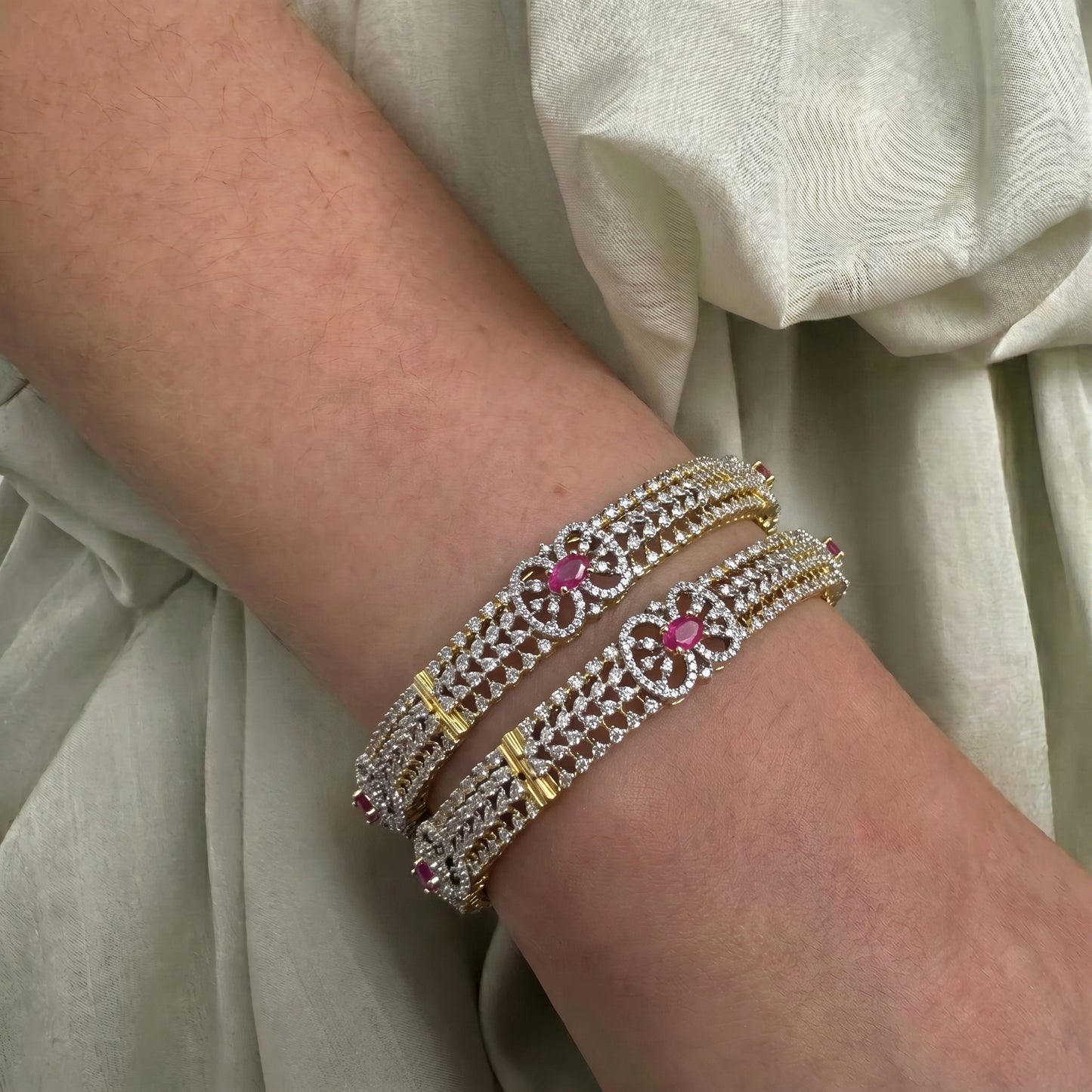41181 GJ Ruby Openable Bangles