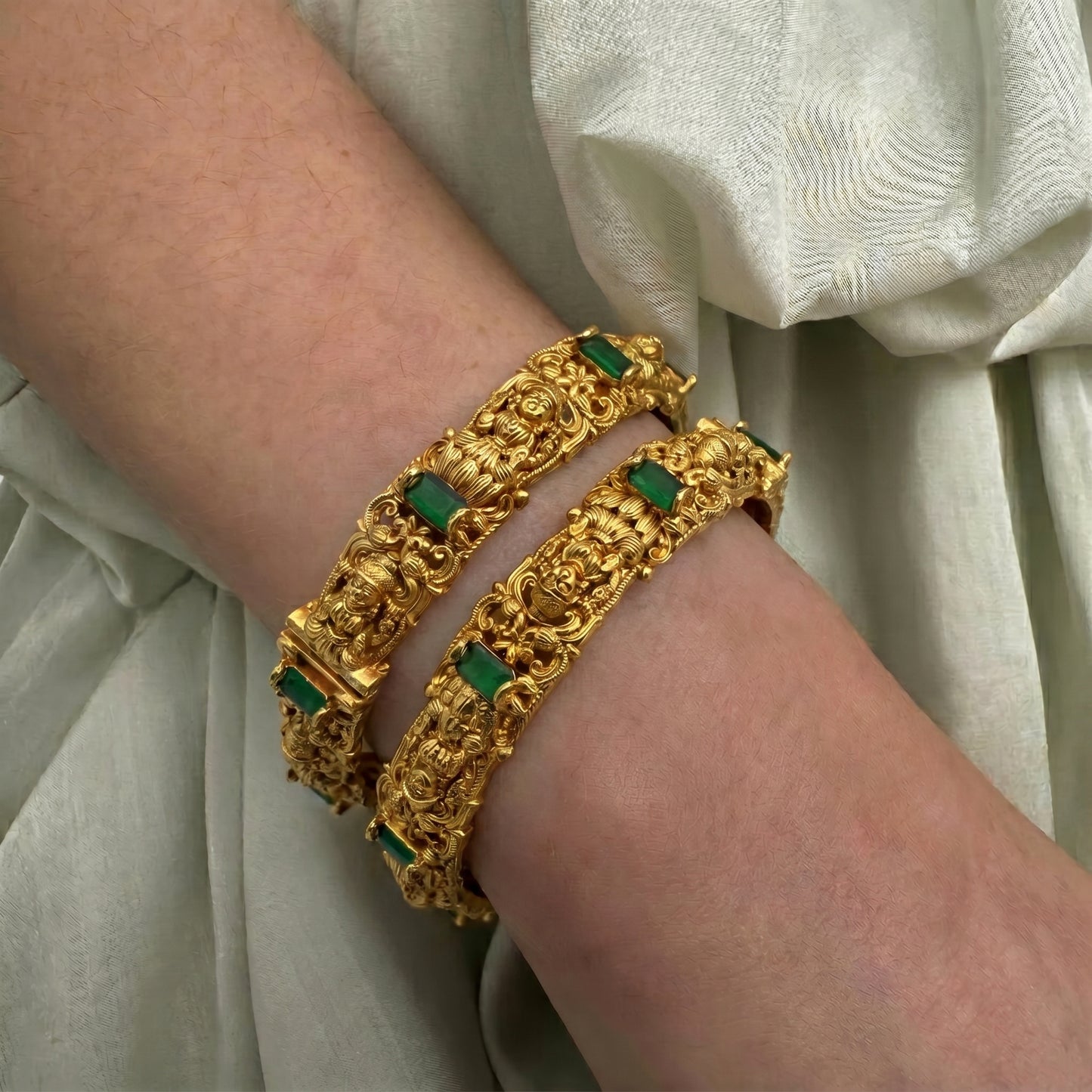 41370 Nakshi laxmi Openable Emerald Stone Bangles With 24 Carat Gold Look a Like Finishing