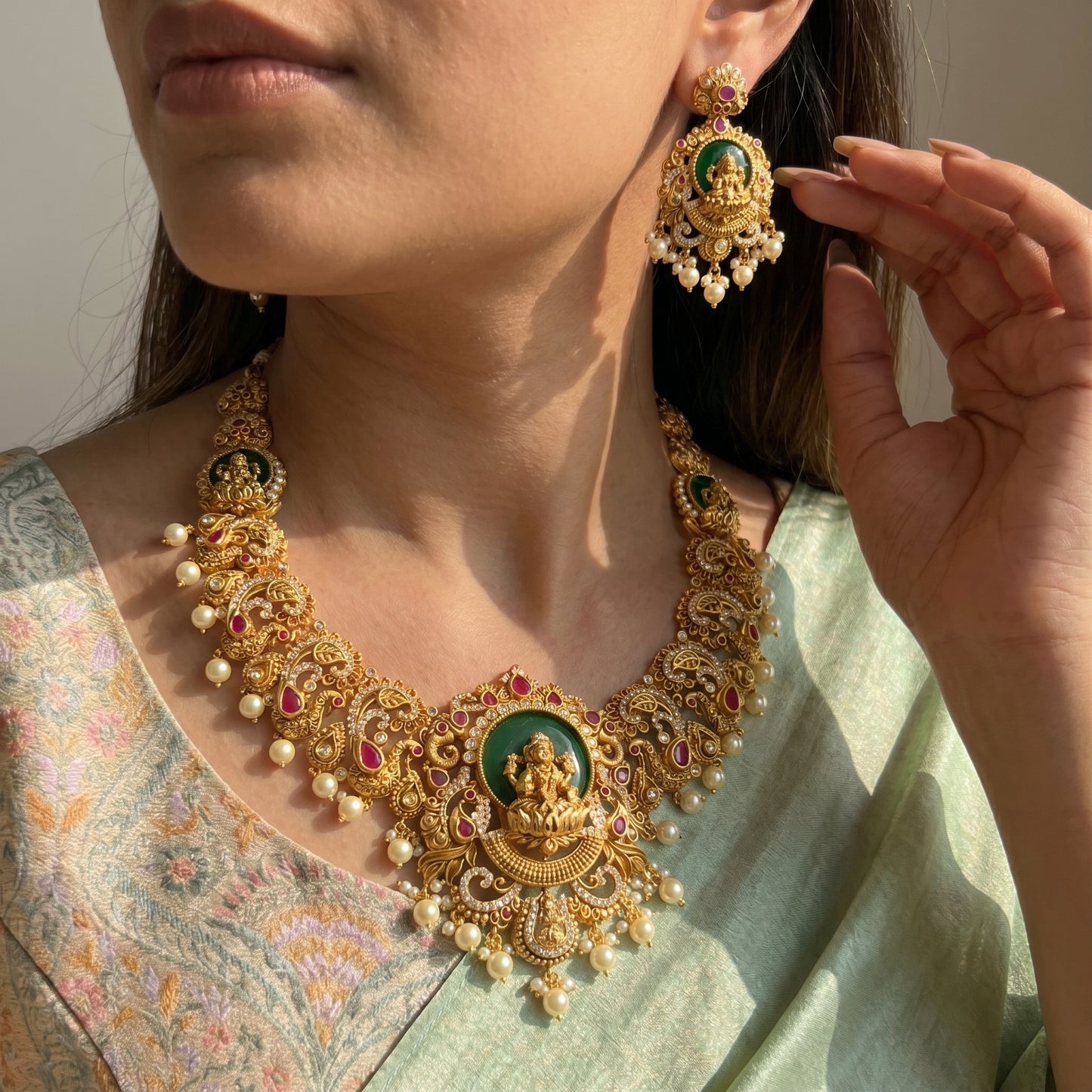 41373 Nakshi Laxmi Peacock Short Necklace