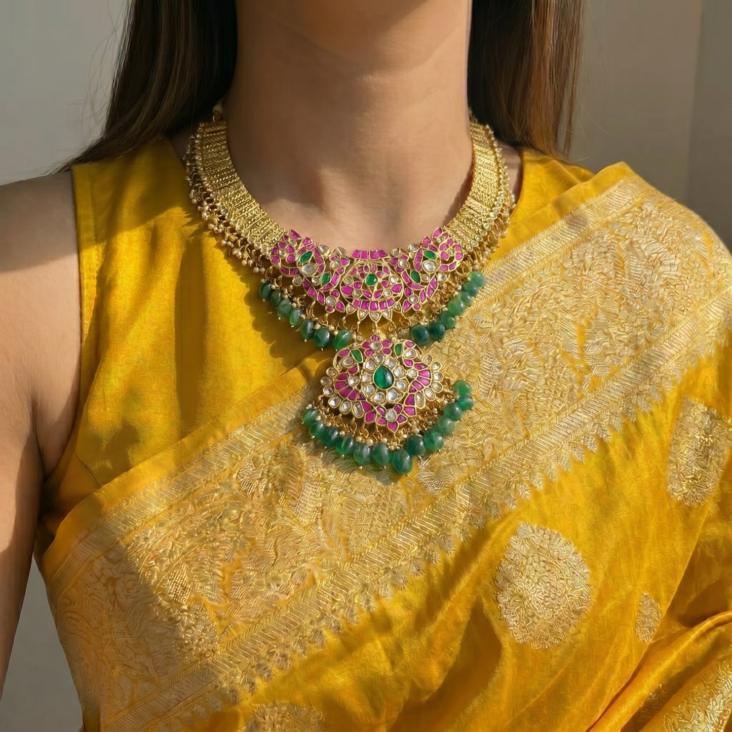 41416 Jadau Flexible Peacock Necklace