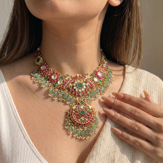 41898 Jadau short peacock necklace