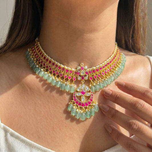 42240 Fully flexible Jadau Necklace