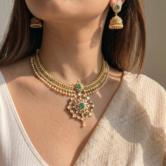 42263 Jalebi short necklace with Swaroski pearls