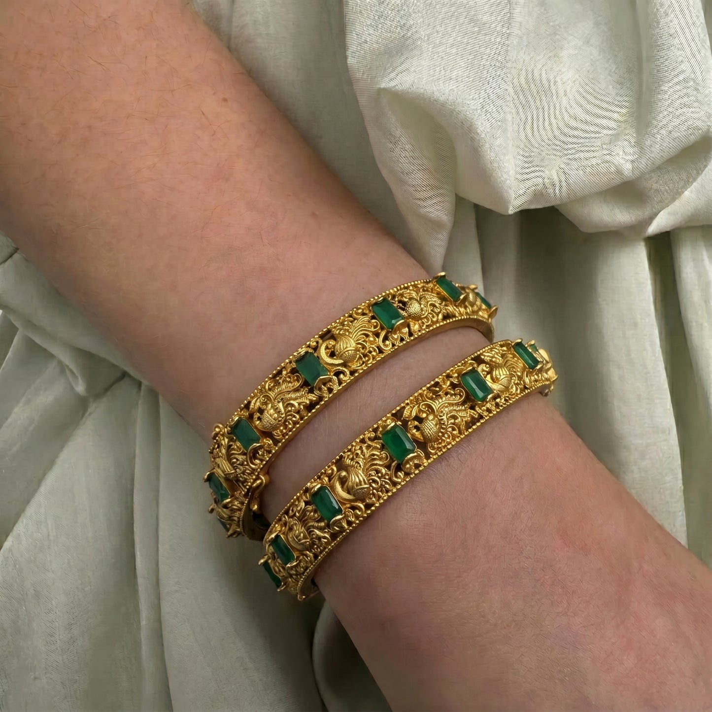 42339 Gold replica peacock design openable bangles