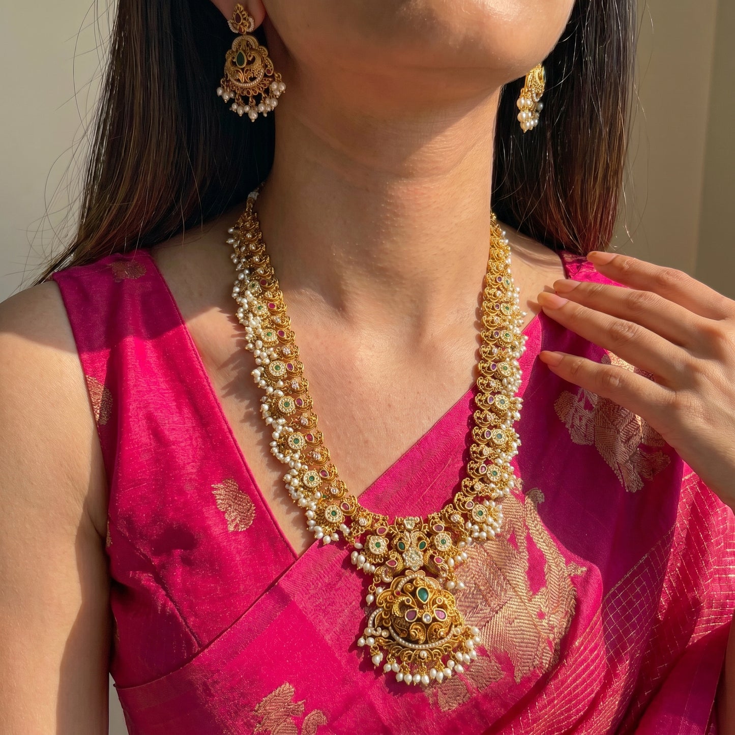 42370 Nakshi Guttapusalu Long Necklace Set