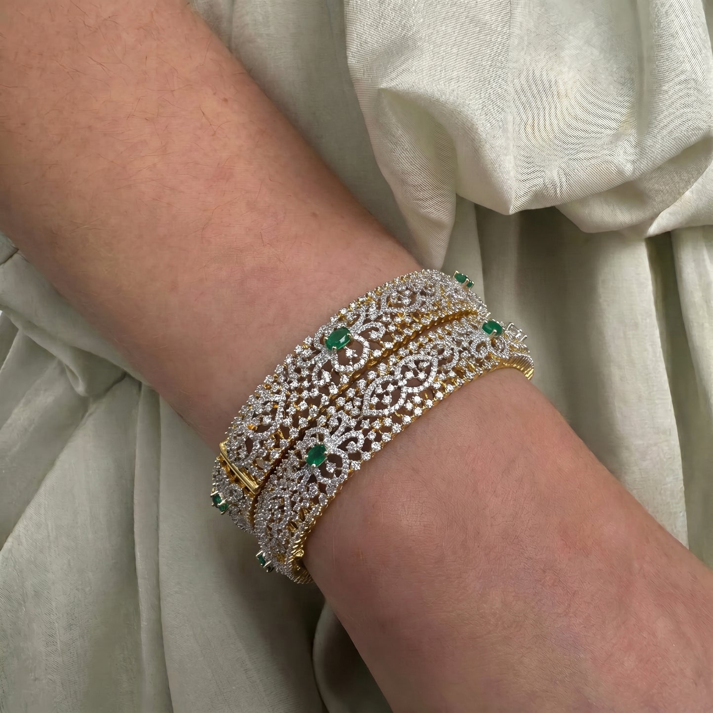 42440 Diamond Look Broad  Openable Bangles Green