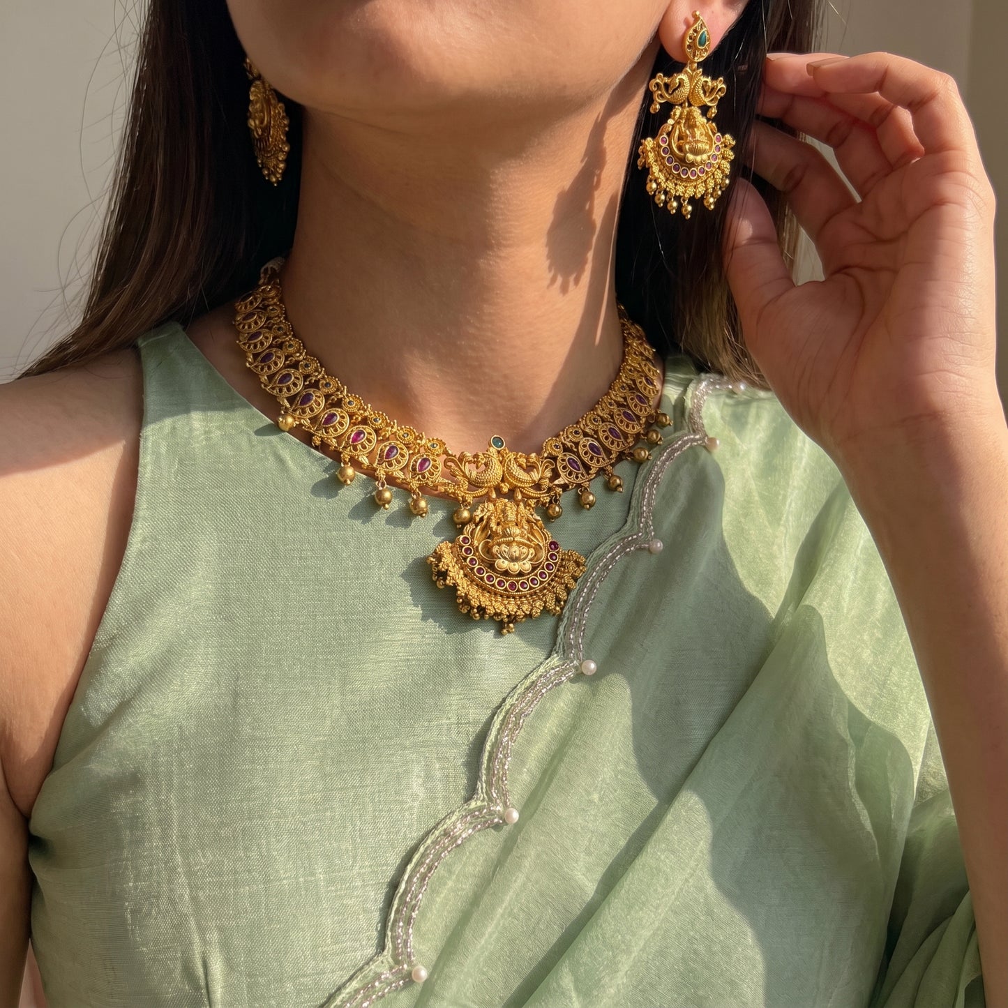 5147 Matte Laxmi Set