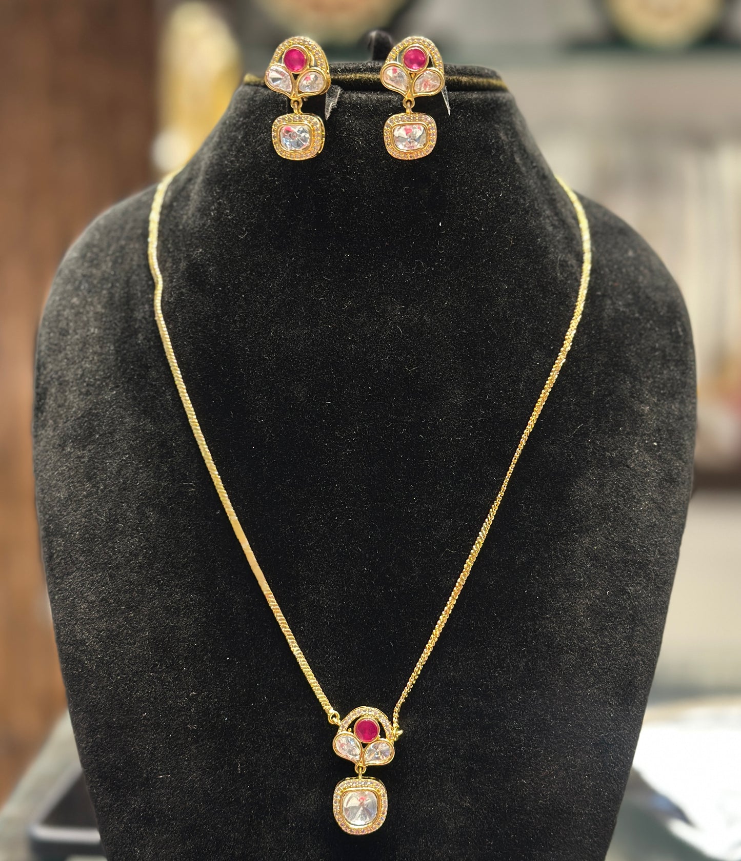 38652 Fancy chain the earrings