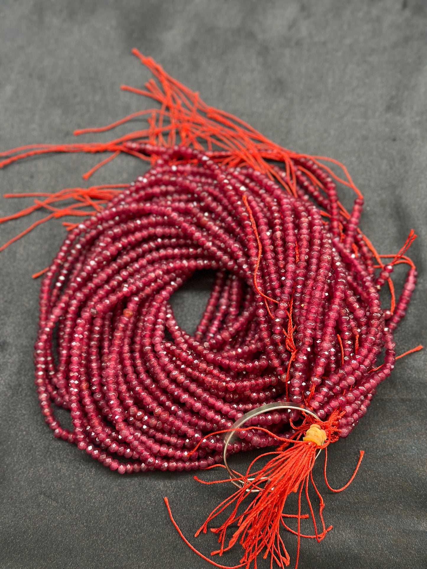 Maroon onex beads per line