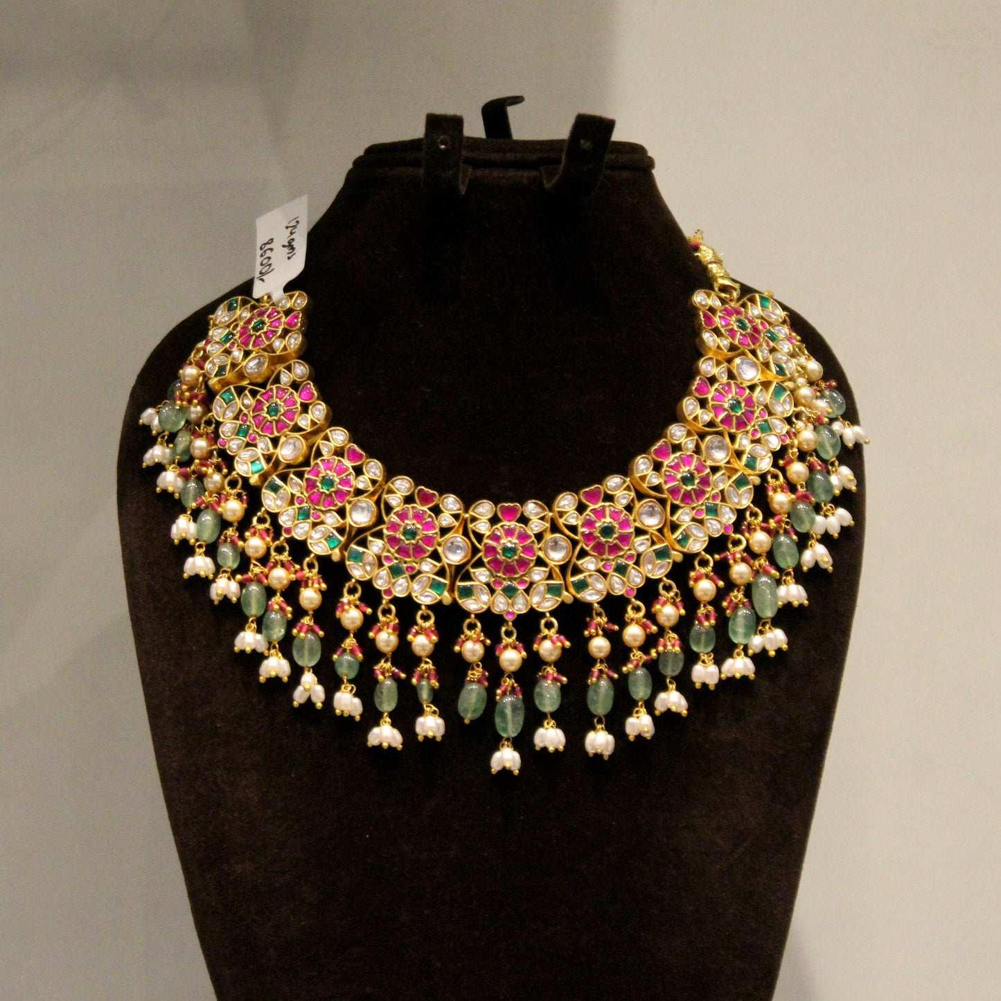 33998 Jadau necklace with russian beads