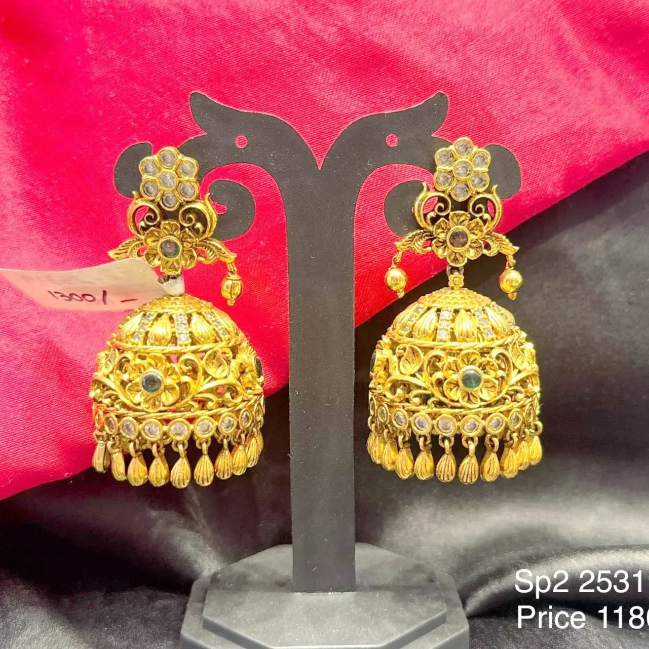 25319 Matte Jhumki with gold drops