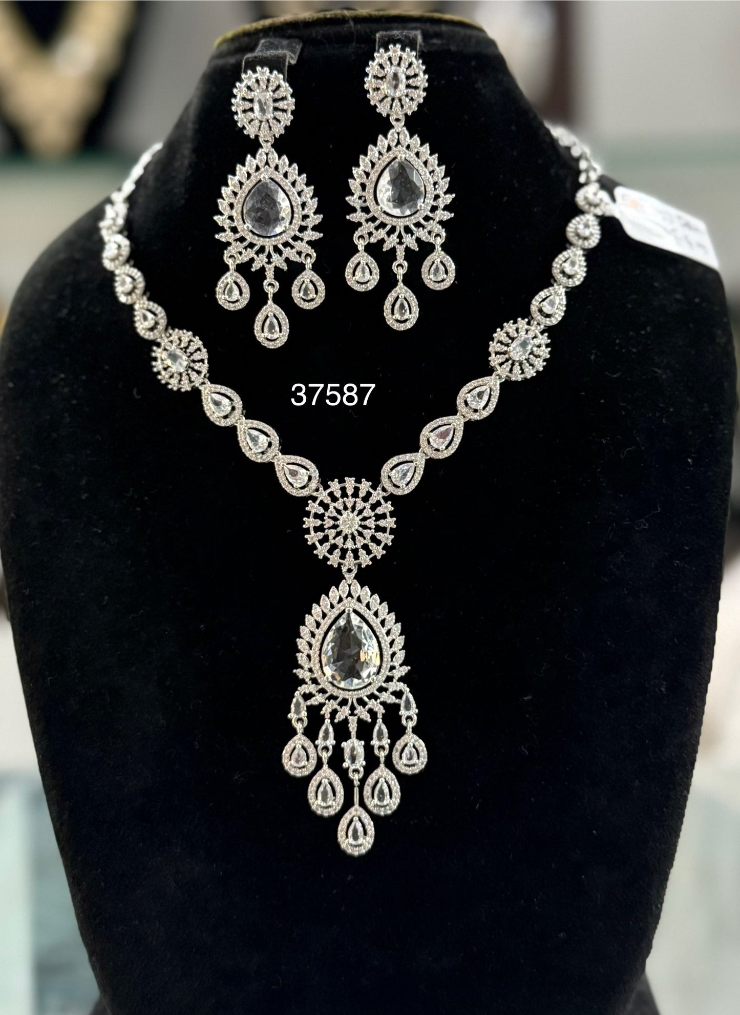 Platinum Necklace single line necklace with premium Rodin Polishing