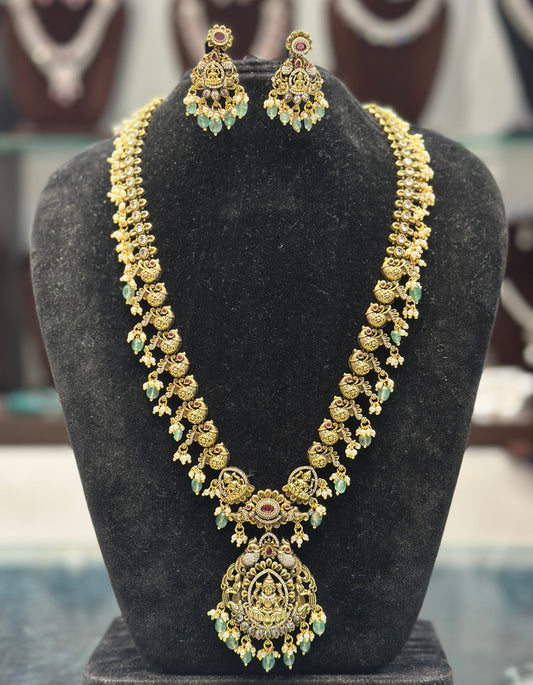 37636 Victorian laxmi necklace