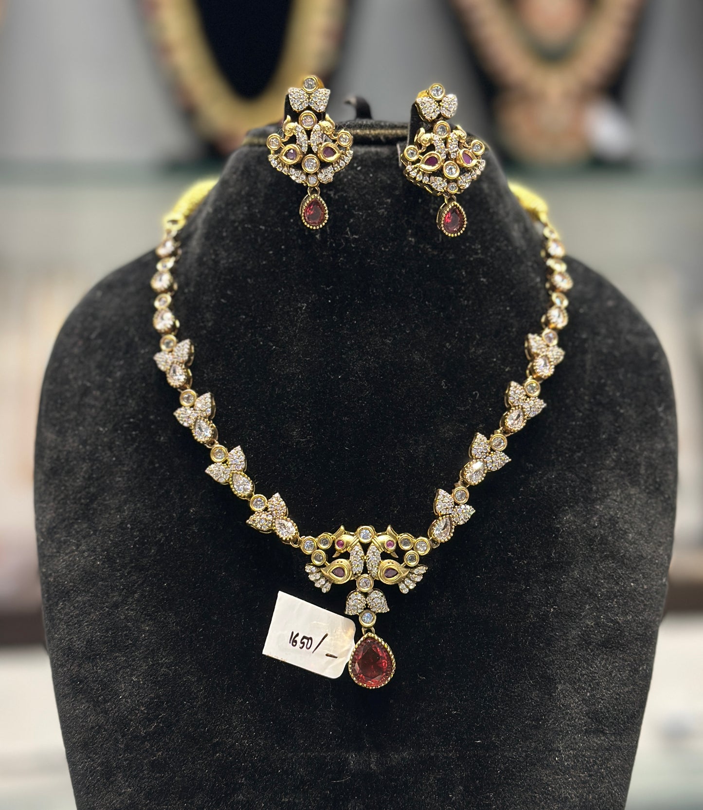 27391 Victorian Necklace ruby