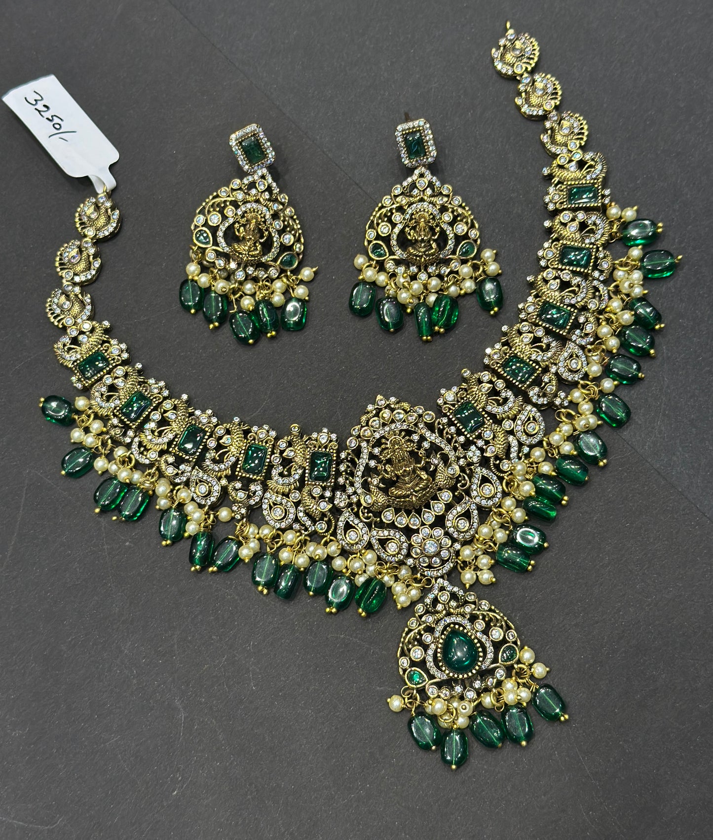 37866 Victorian Necklace