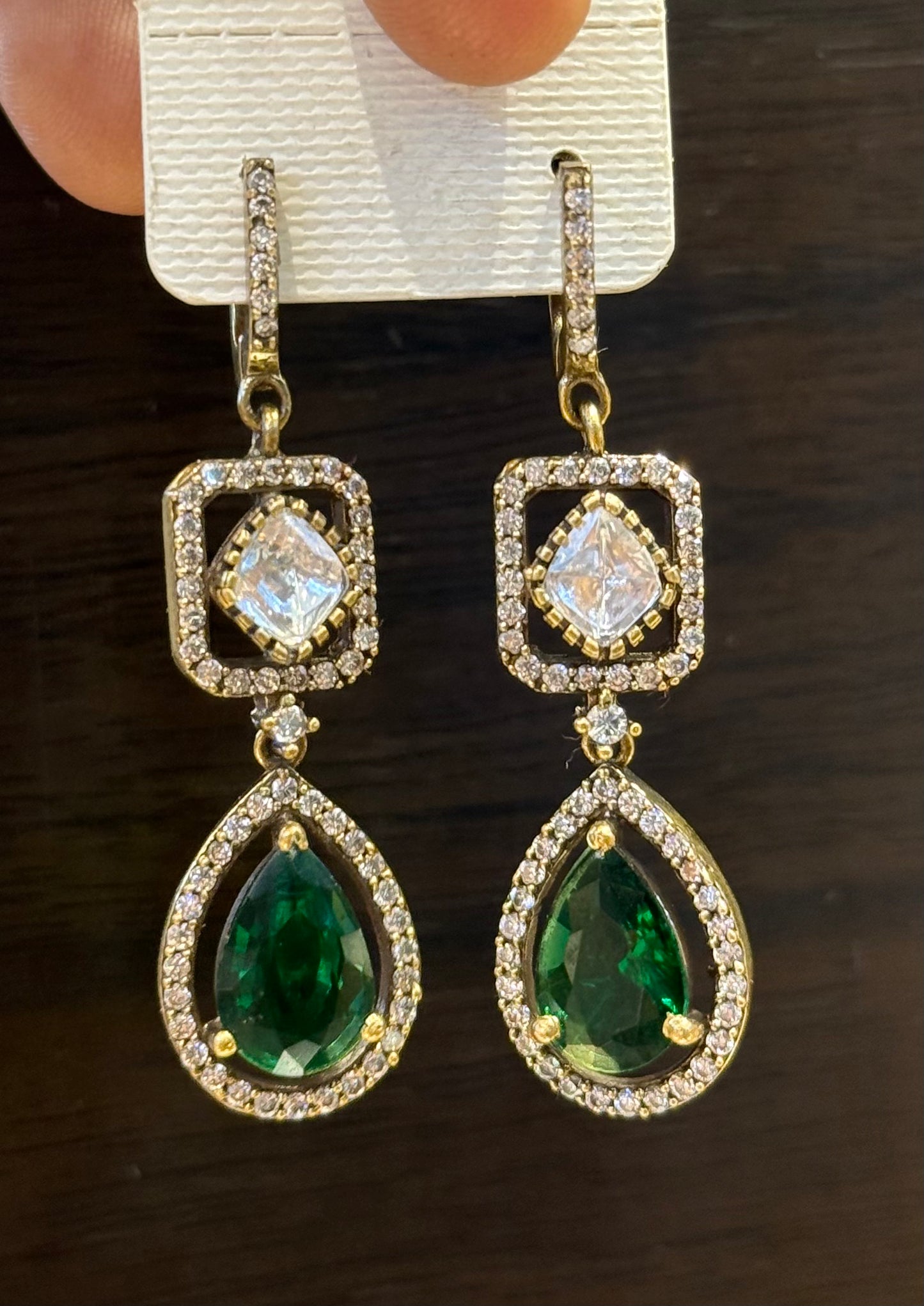 39232 Real Moissanite stone Victorian hangings