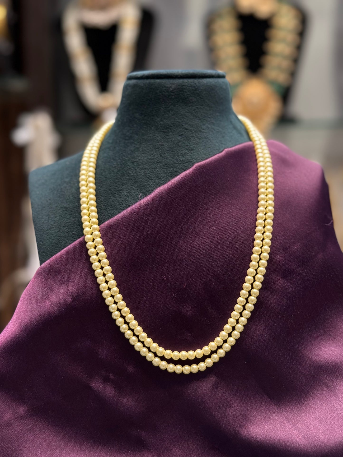 Off white 2line pearl Mala