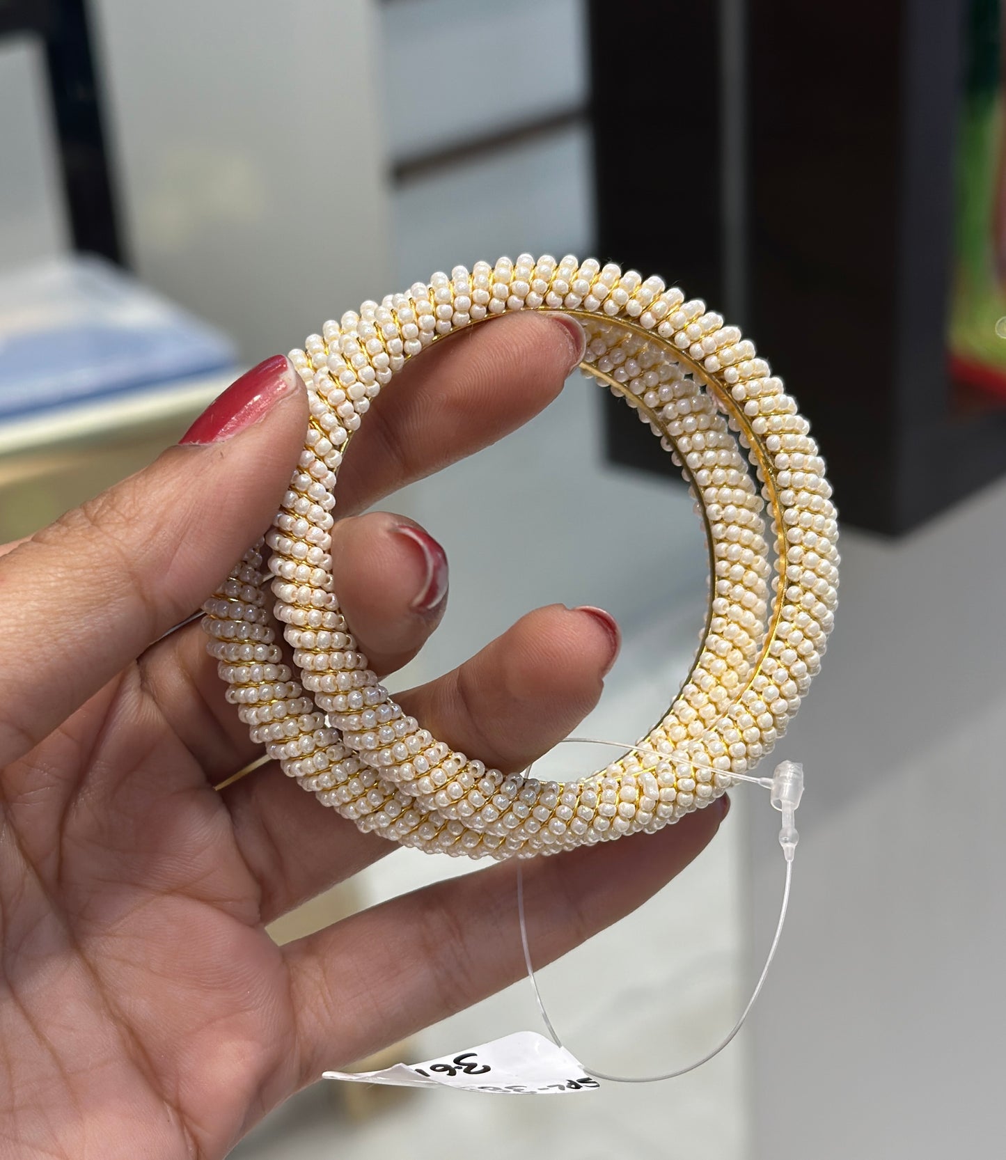 Pearl bangle