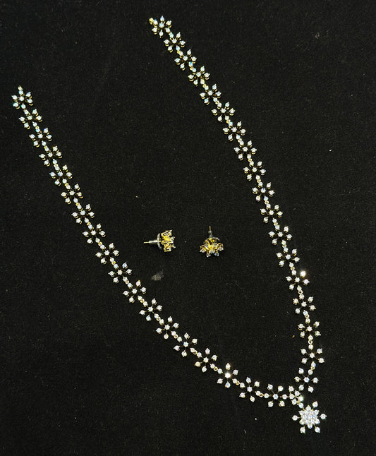 Star Long necklace