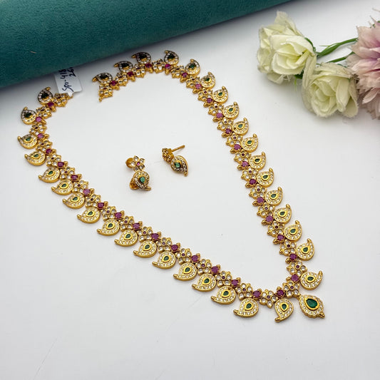 41817 mango long necklace