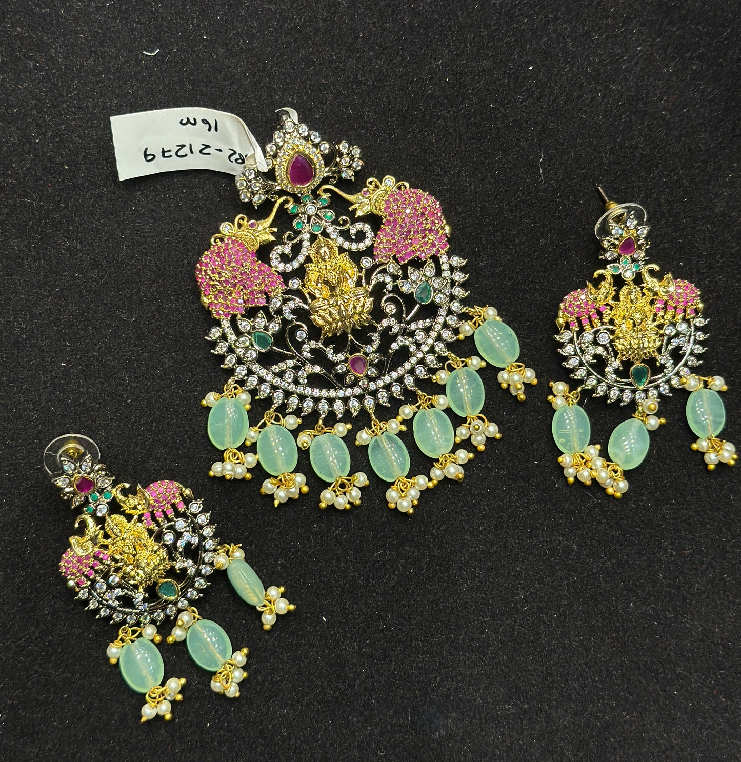 Victorian laxmi pendant set