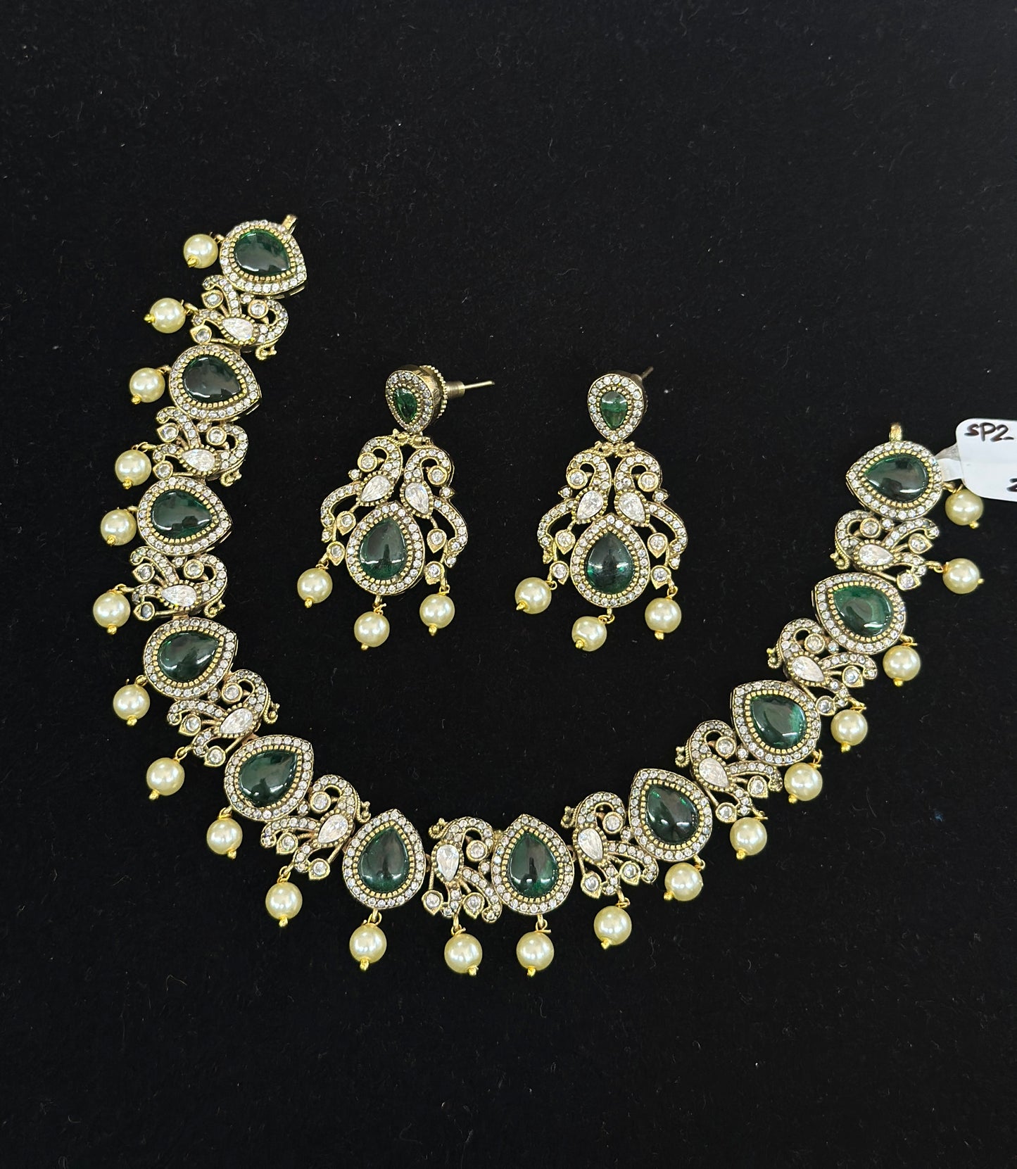 37235 Victorian navratna necklace