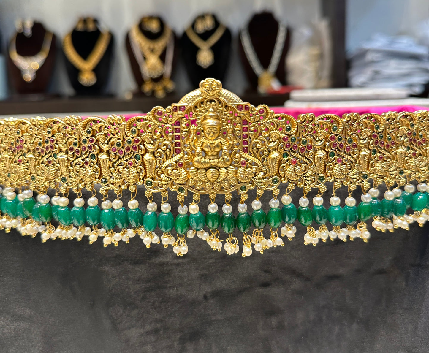 38055 Vadannam nakshi finsh