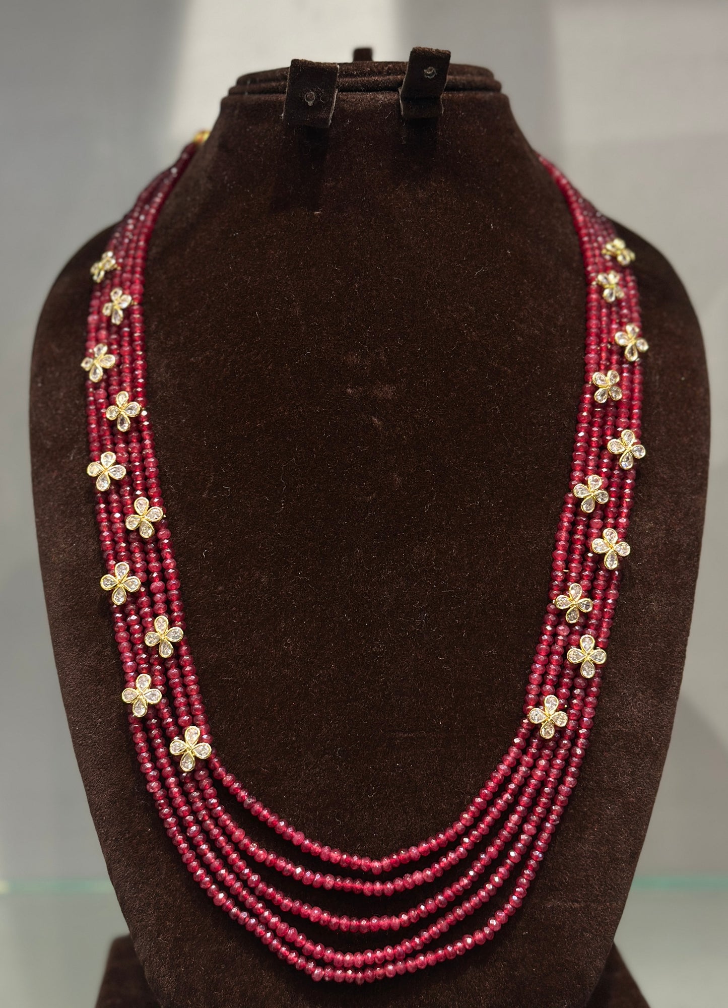 37410 Onex ruby beads mala