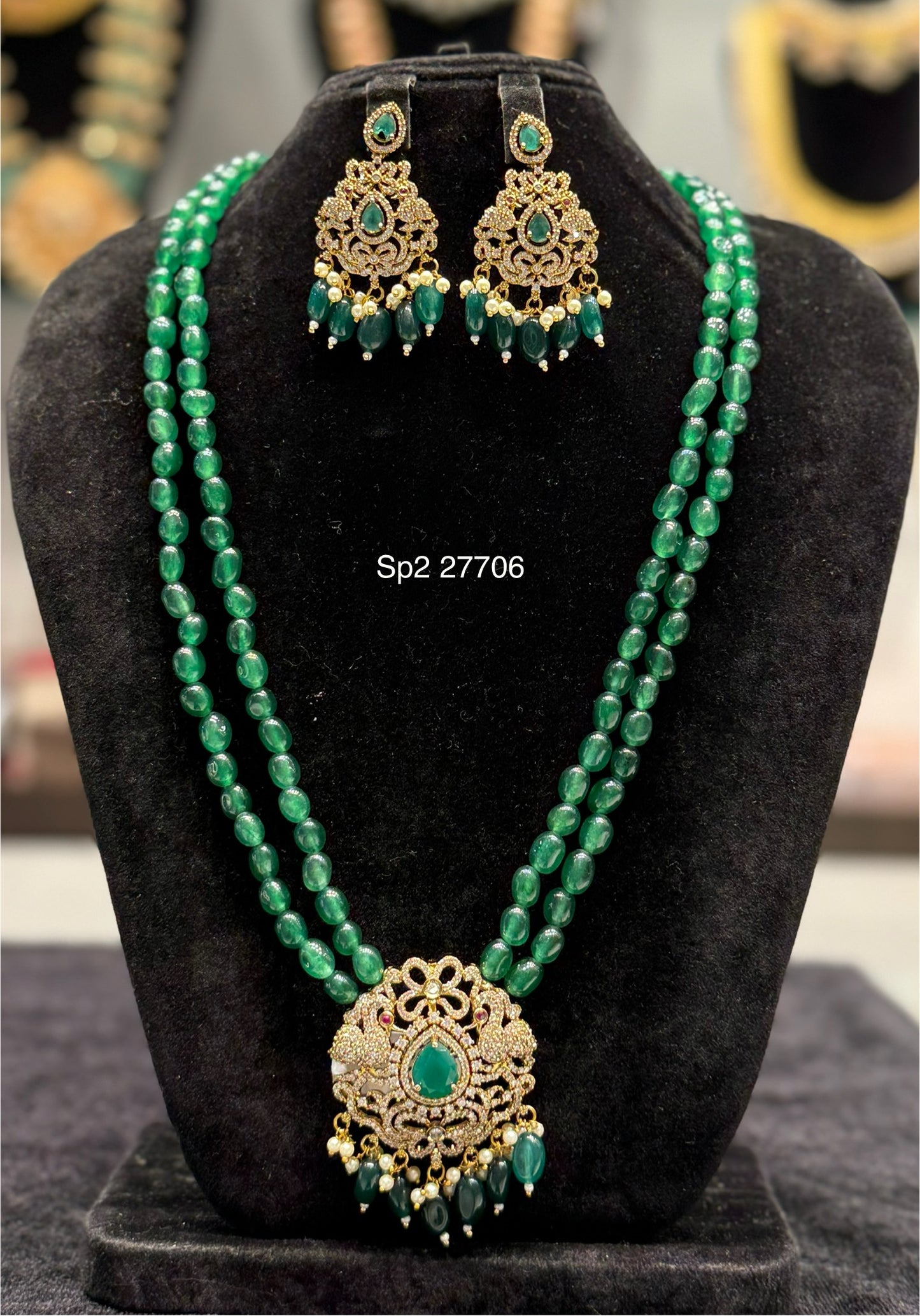 27706 Victorian Green Monalisa Beads Mala With Peacock Pendant