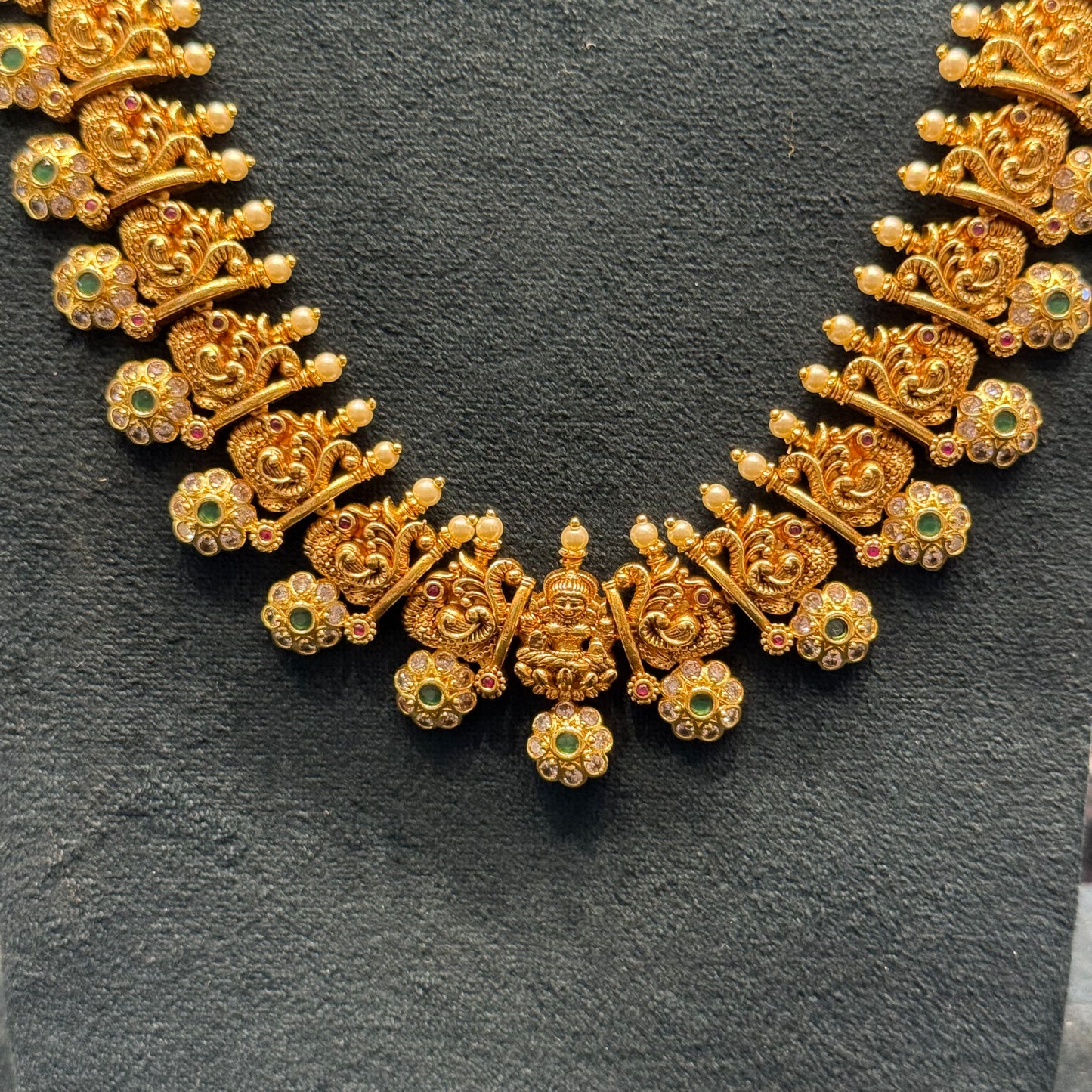 Traditional Nakshi Lakshmi peacock Long Bottumala with screwback earrings 42927