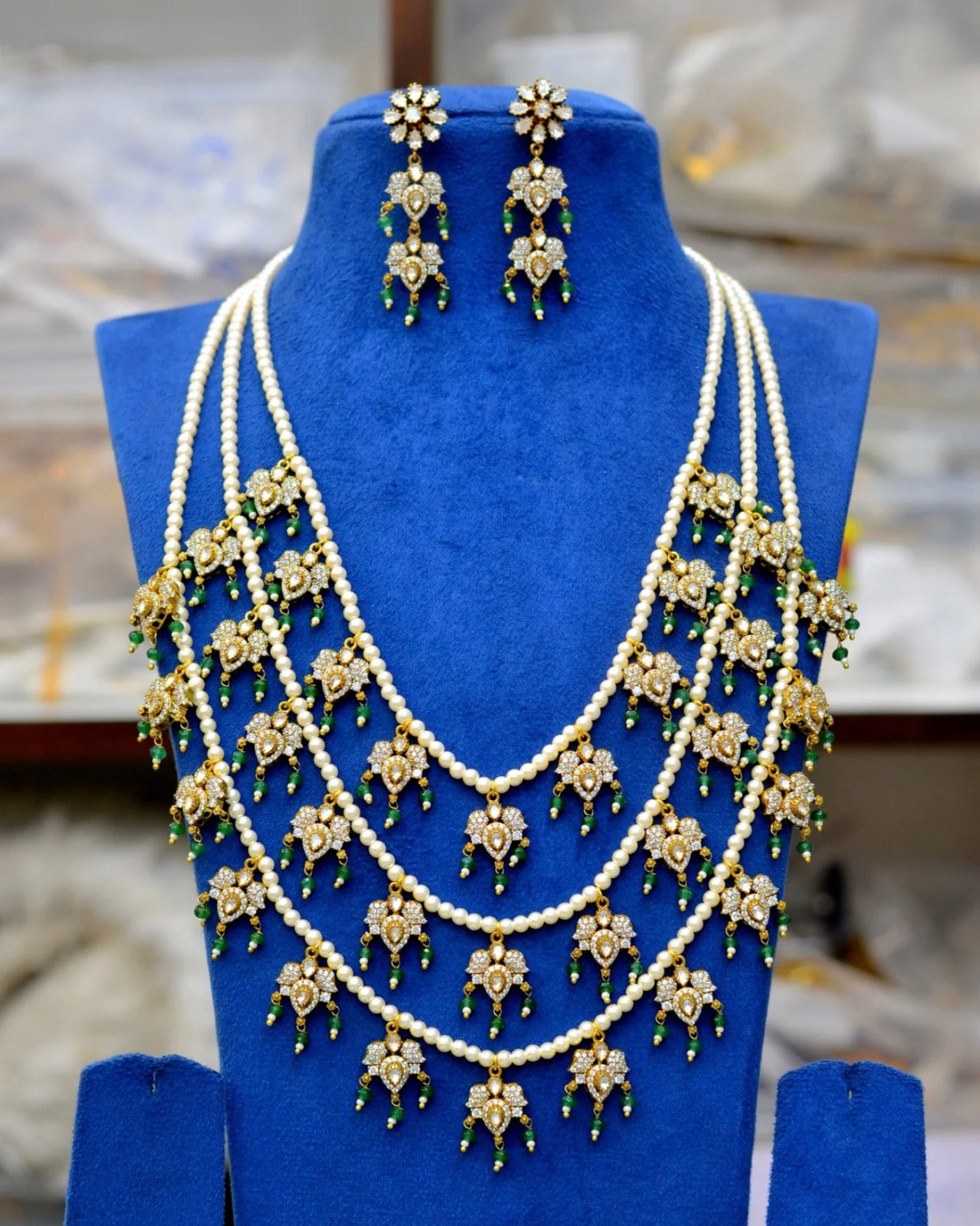 Premium Victorian 3 lada with Moissanite stones and hanging