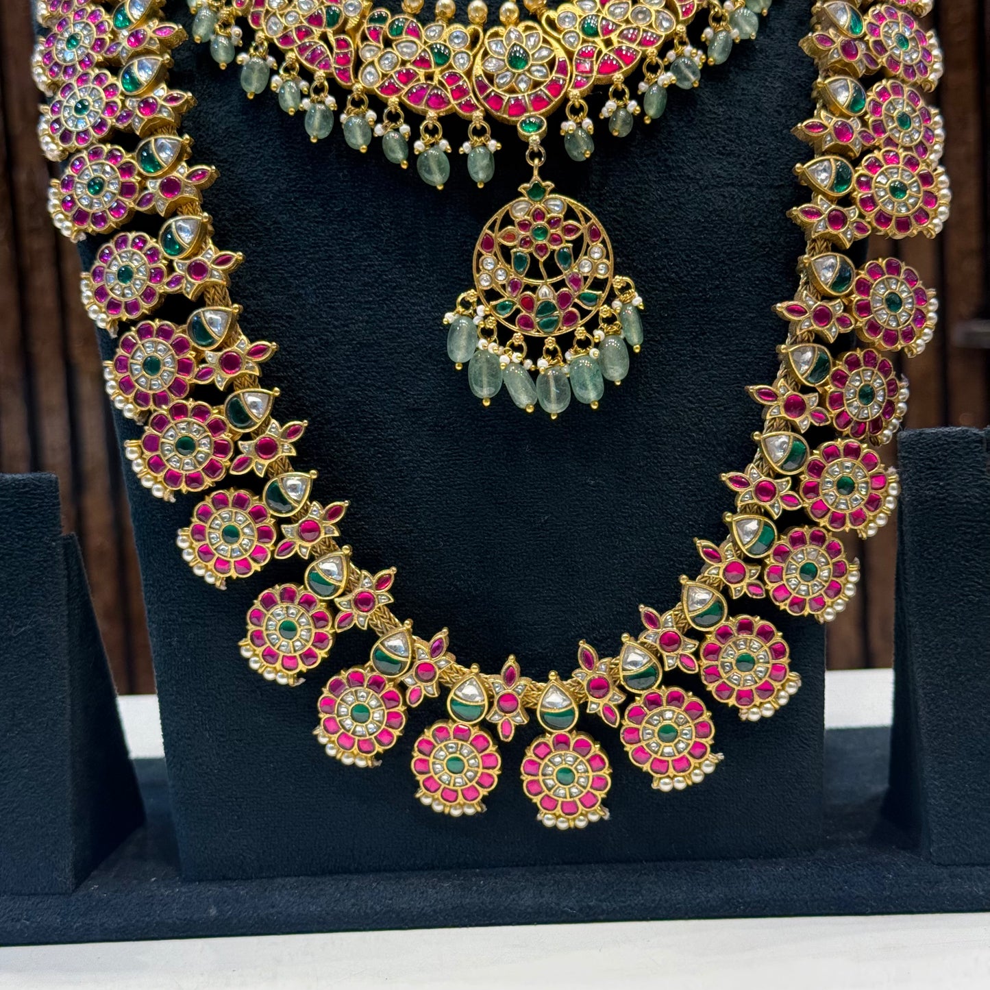 40551/38152 Bridal Jadau Kundan bottumala combo