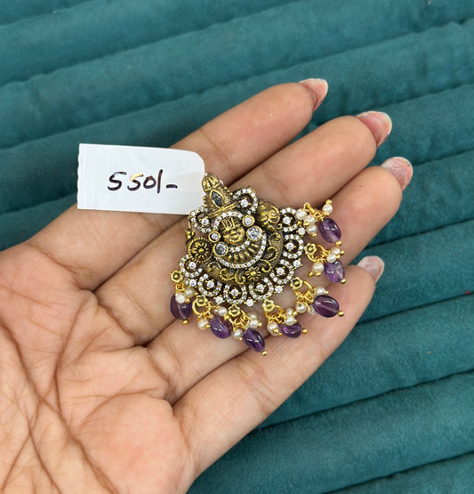 38251 Victorian locket