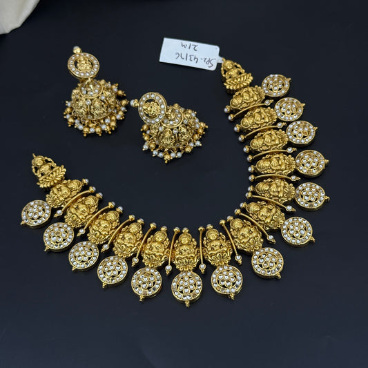 Lakshmi Short Bottumala with White Kundan Stones 43176